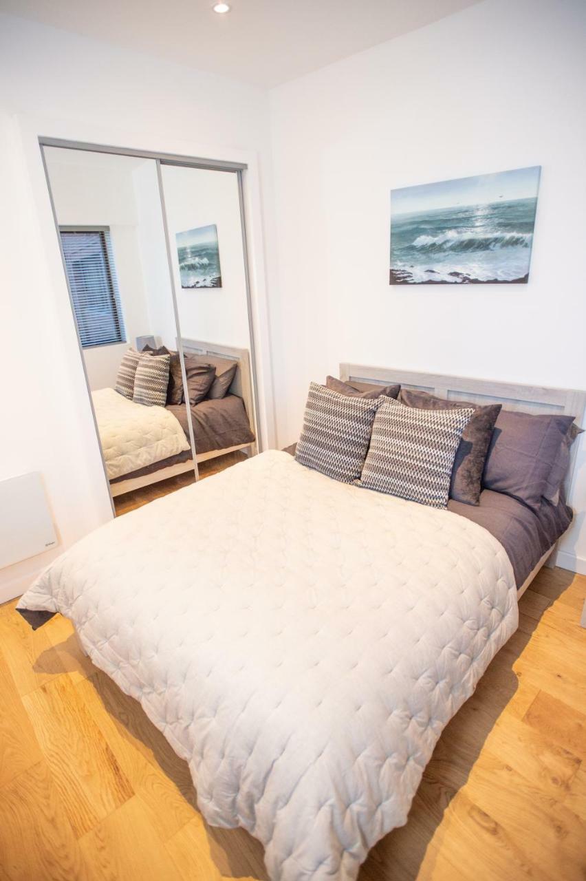 Stylish And Clean 1 Bed Apartment Maidenhead Town Center Exterior photo